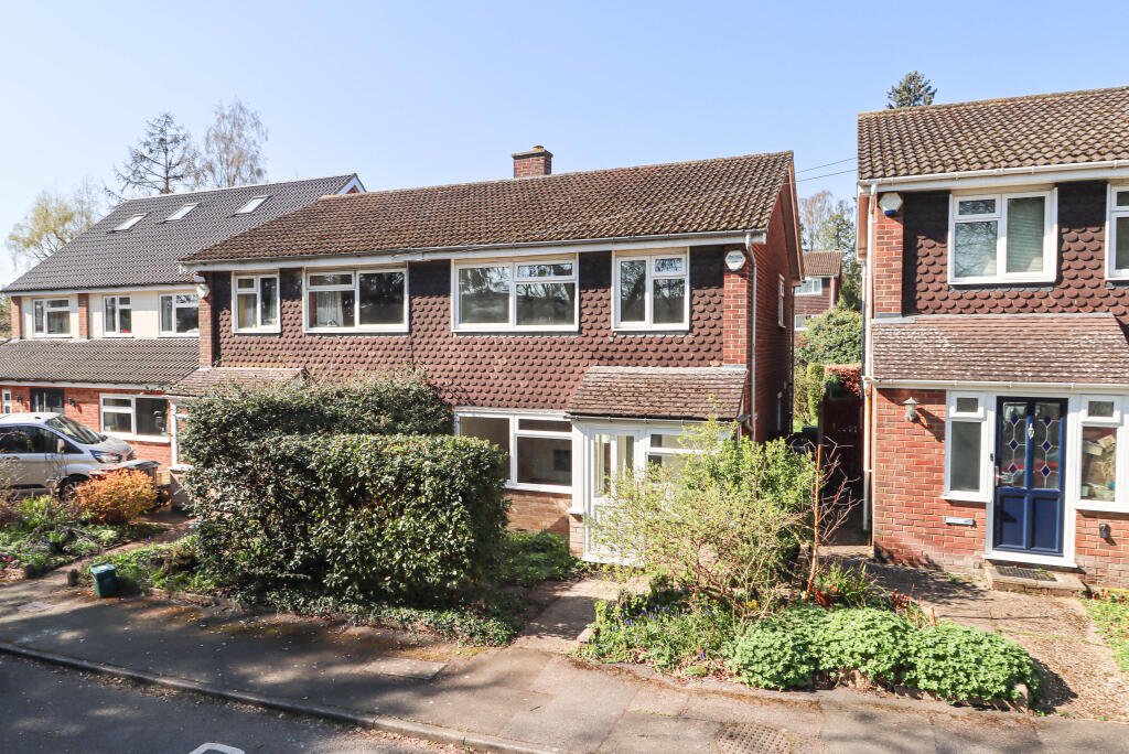 Main image of property: Althorp Road, St Albans, AL1