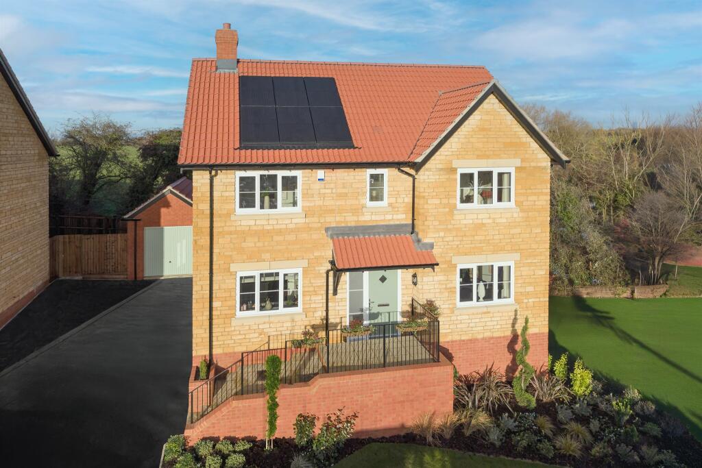 Main image of property: Hopton Rise, Malmesbury