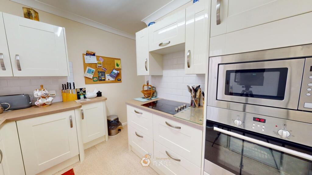 Sturton Close, Bessacarr, Doncaster, DN4 photo 5