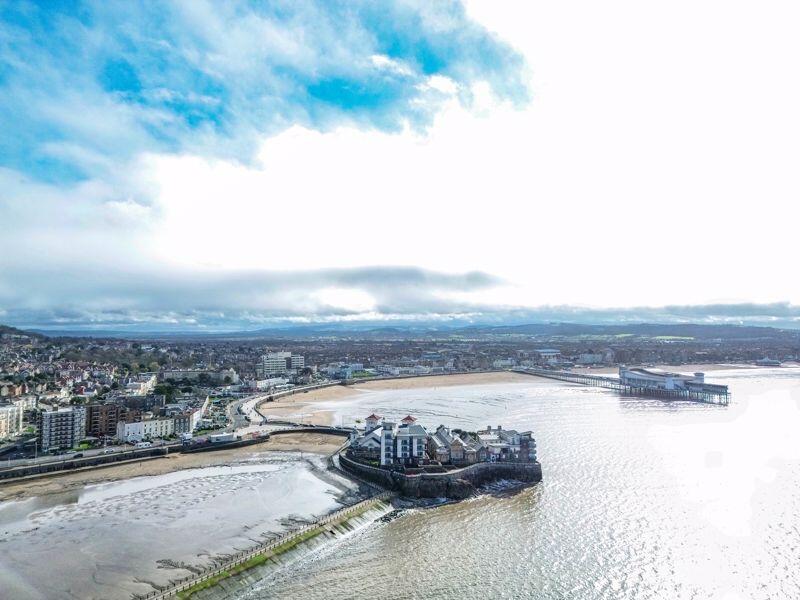 Main image of property: Knightstone Causeway, Weston super Mare - NO ONWARD CHAIN