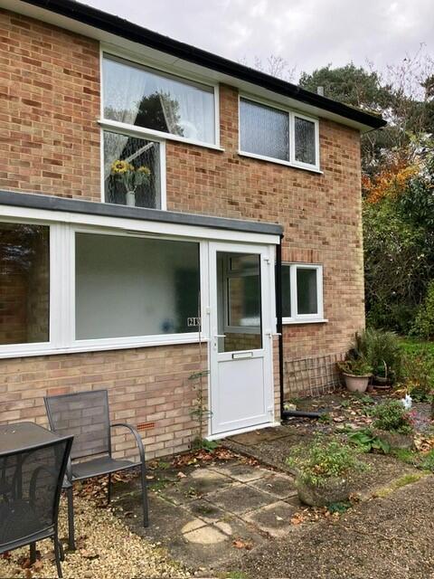 Main image of property: Furrows Place, CR3