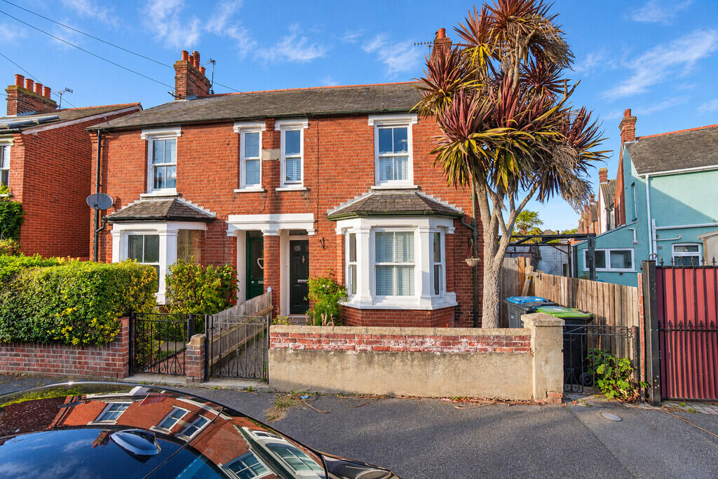 Main image of property: 20 Cornwall Road, Felixstowe