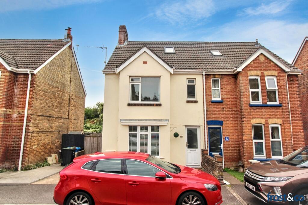 Lodge Close, Penn Hill, Poole