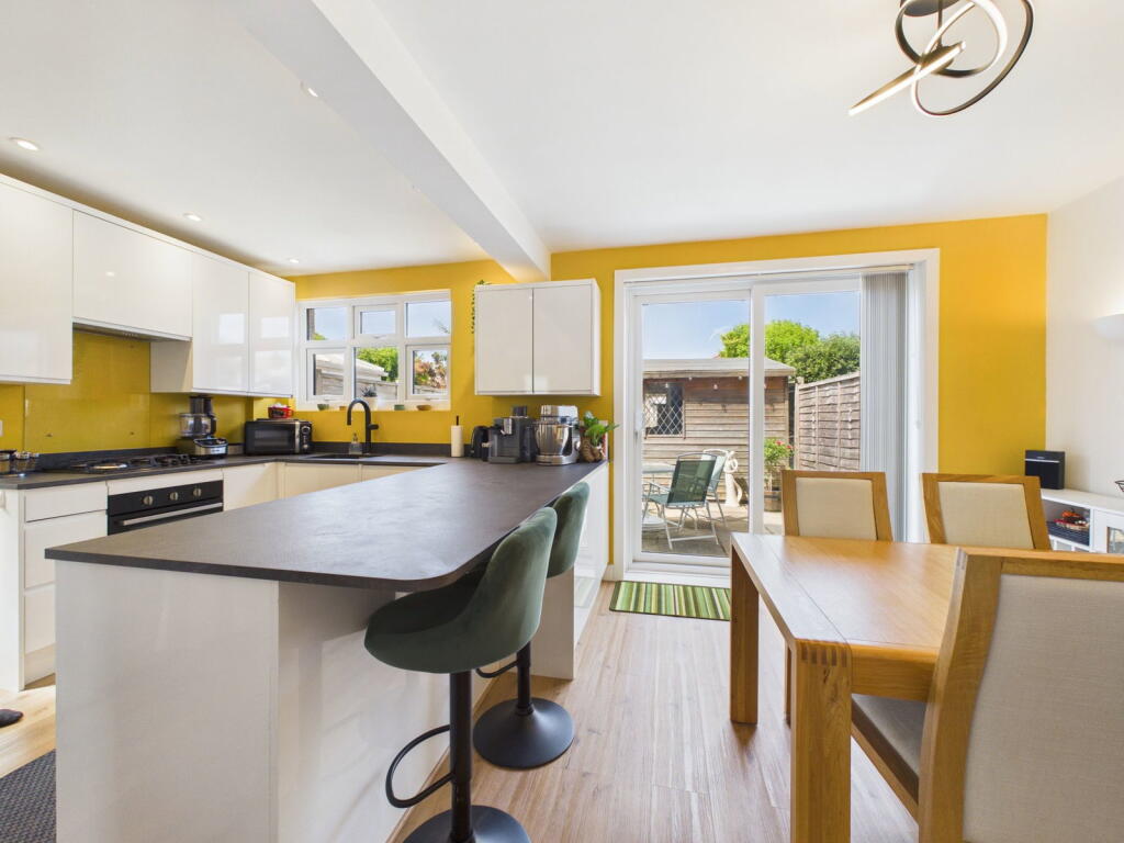 Pelham Road, Worthing, BN13 - View 5