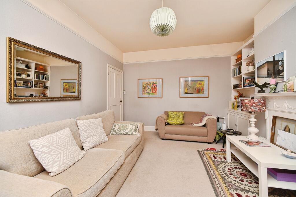 Lauriston Road, Brighton photo 5