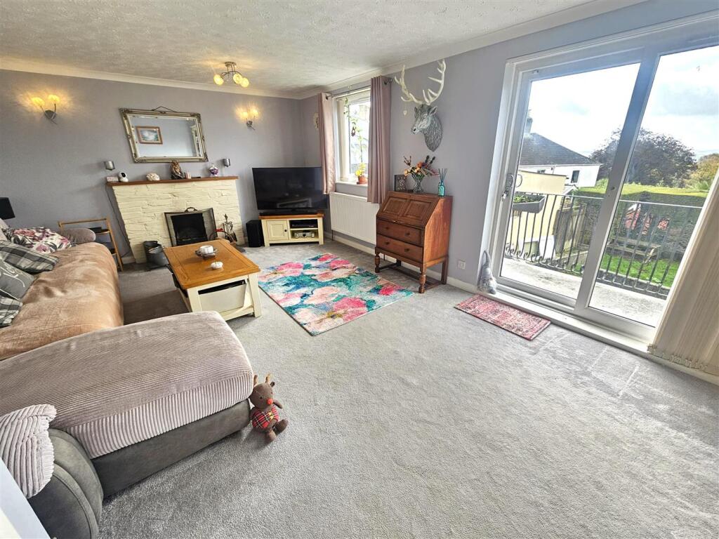 House in Plymouth - View 5