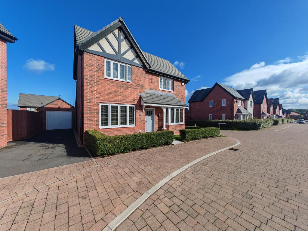 4-bed detached on Teal Way, Wistaston, Crewe, CW2, £415,000