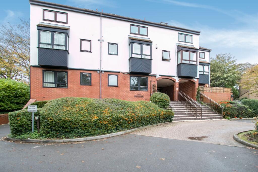 Main image of property: Hamilton Court, 13-15 Wellington Road, Bournemouth, BH8