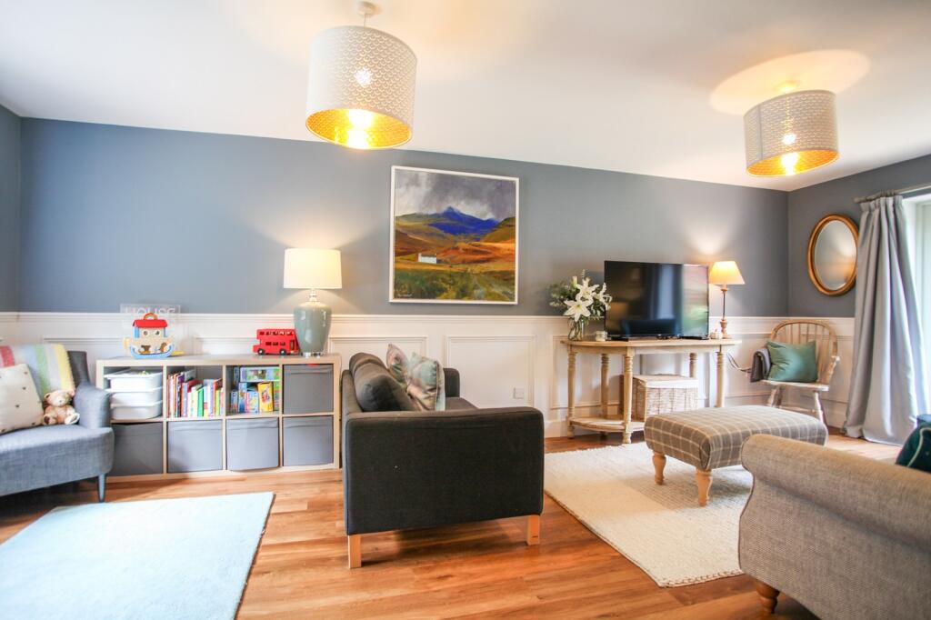 Summers Way, Moreton-in-Marsh, Gloucestershire. GL56 0GA photo 3