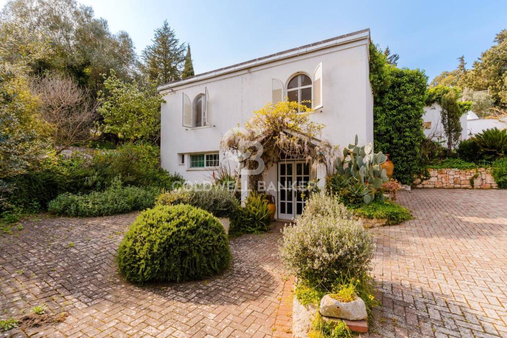 Main image of property: Apulia, Brindisi, Ostuni