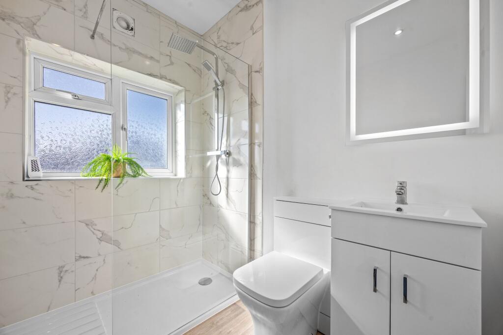 Hawthorn Hill, Weston-Super-Mare, BS22 photo 4