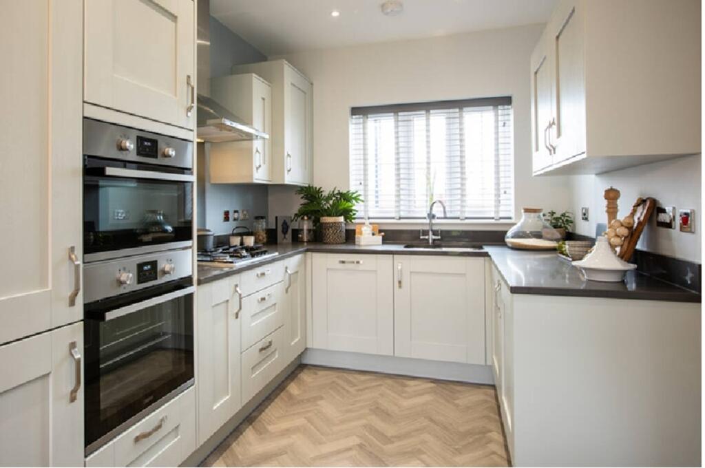 House in Northampton, Wellingborough - View 4
