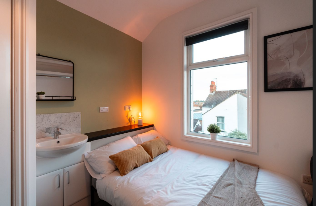 House in Tonbridge - View 4