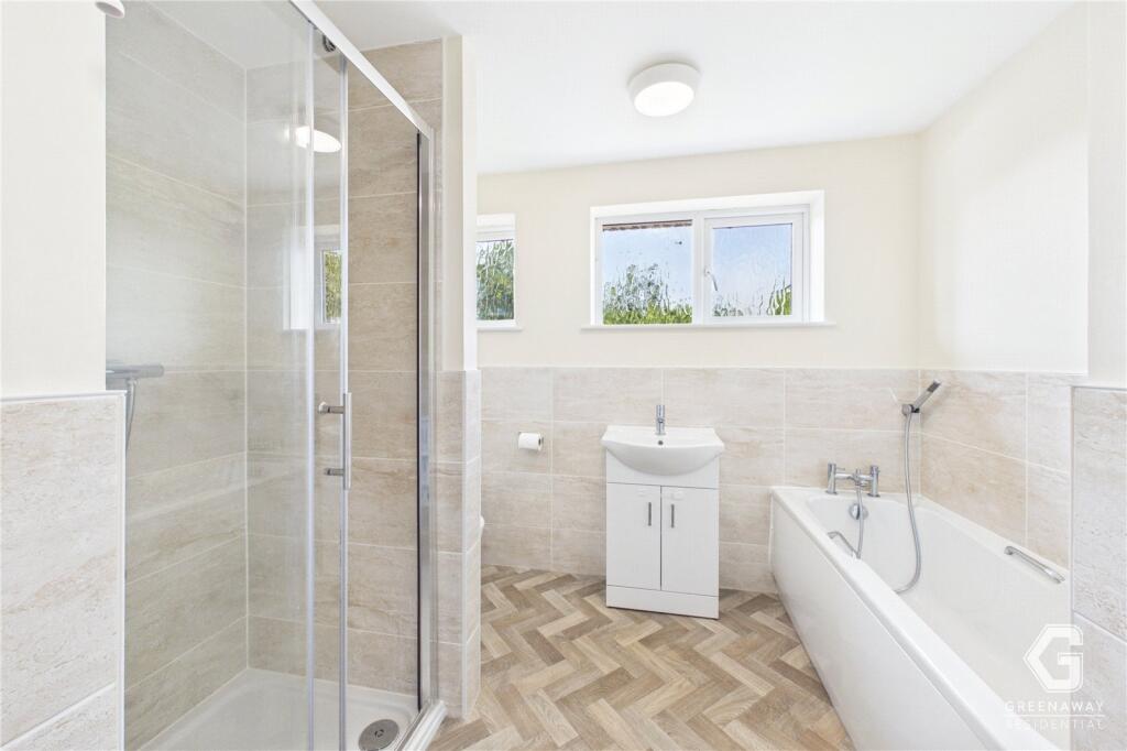 House in Tonbridge - View 5