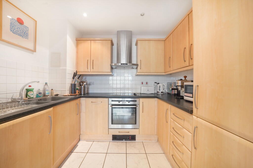 Basin Approach, London, E14 7JG - View 4