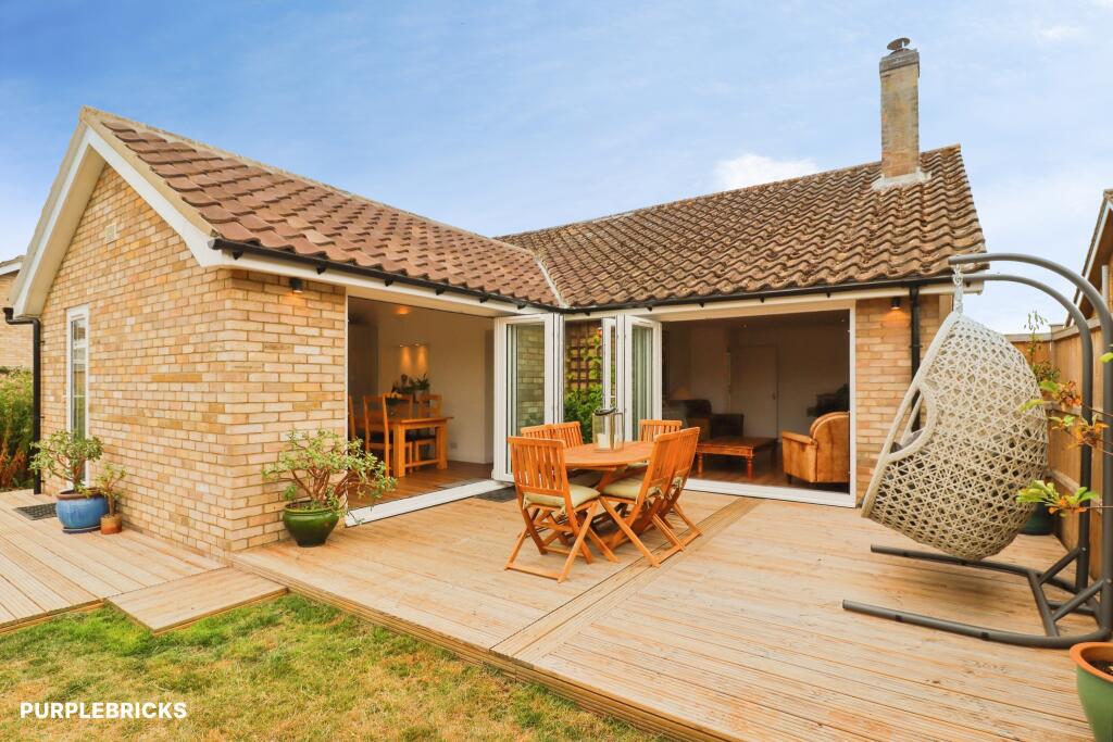 House in South Norfolk, Wymondham - View 2