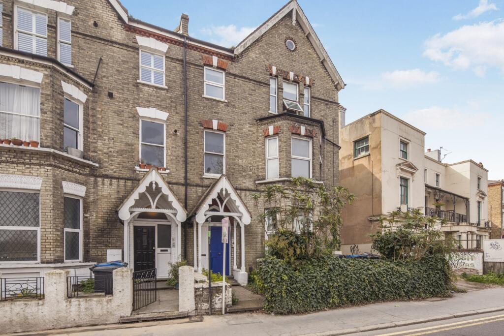 Main image of property: Central Hill London SE19