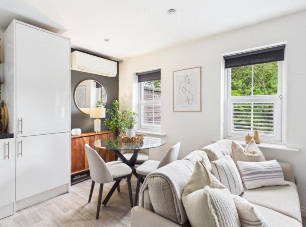 Main image of property: Hungerford Rd, London, N7