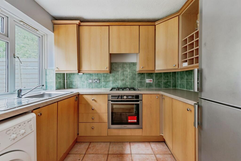 House in Crawley, Forge Wood - View 2