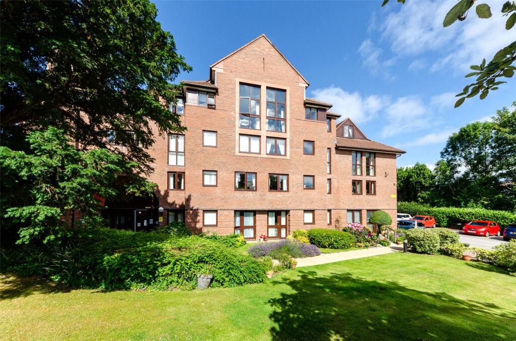 Main image of property: Cwrt Bryn Coed, Coed Pella Road, Colwyn Bay, Conwy, LL29