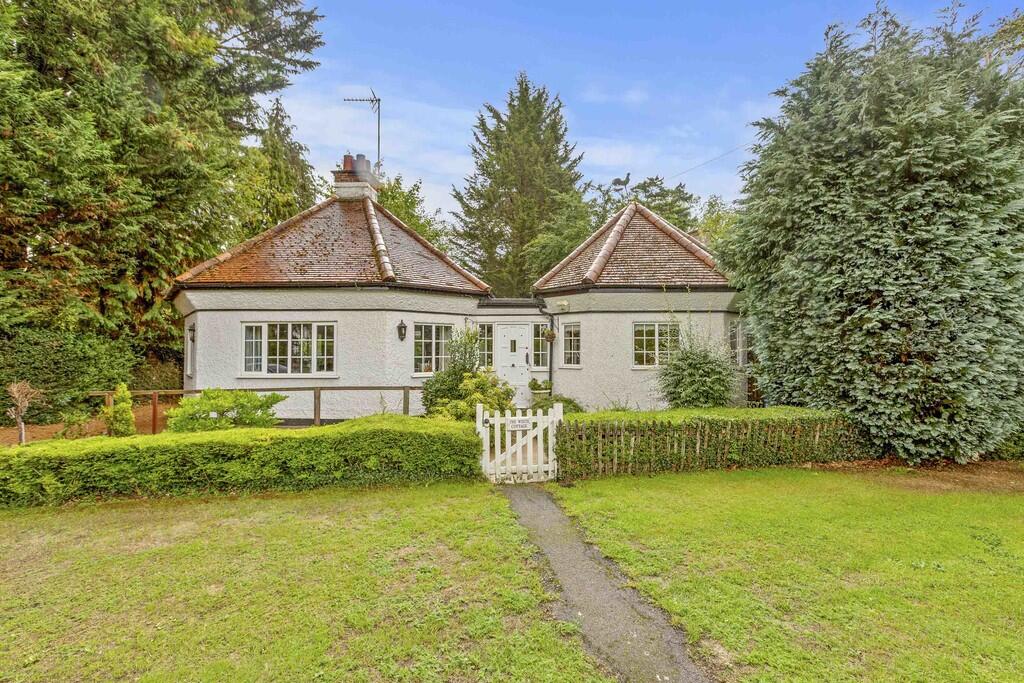 Main image of property: Cokes Lane, Chalfont St Giles