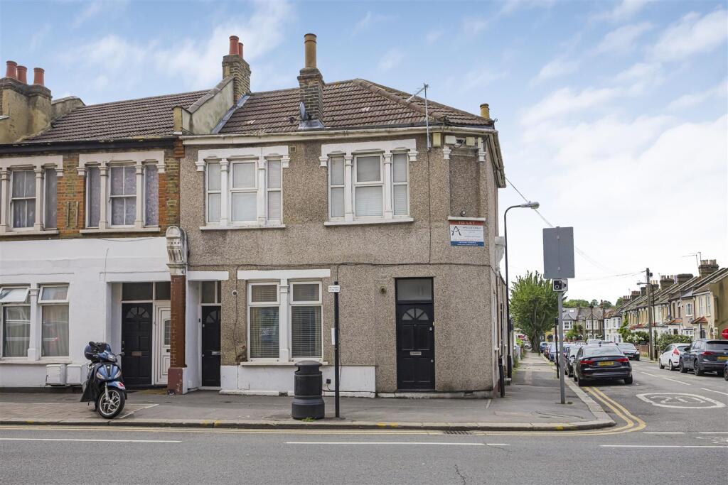 Main image of property: Wood Street, Walthamstow, London
