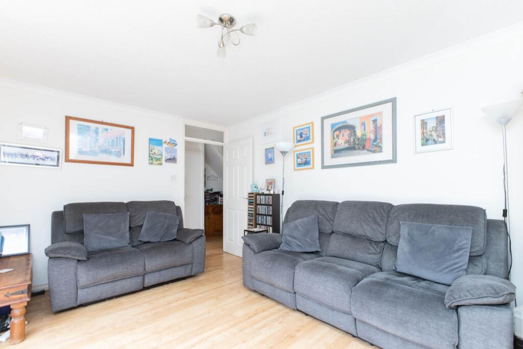 Cook Road, Horsham - View 5