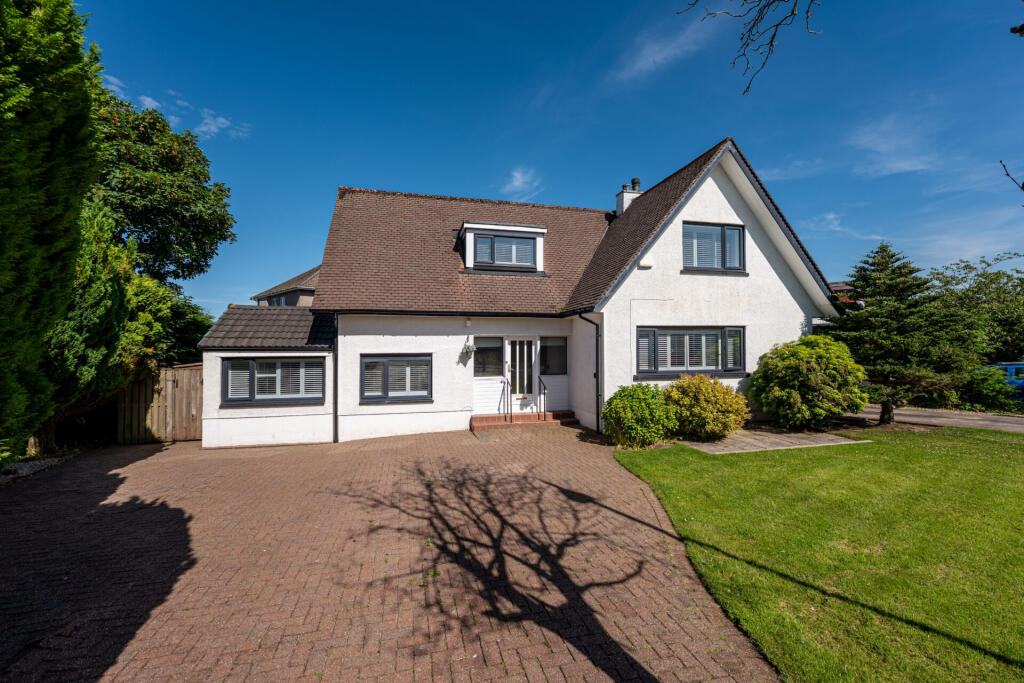 Castlehill Drive, Newton Mearns