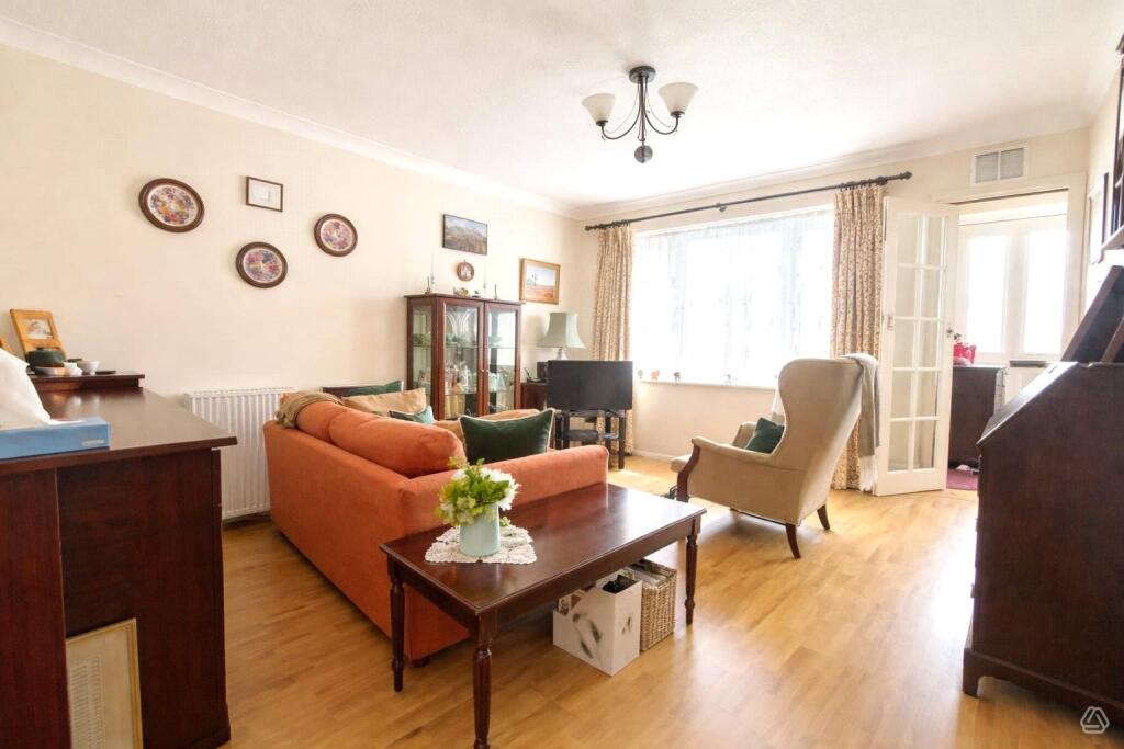 Juniper, Bracknell, Berkshire, RG12 - View 3