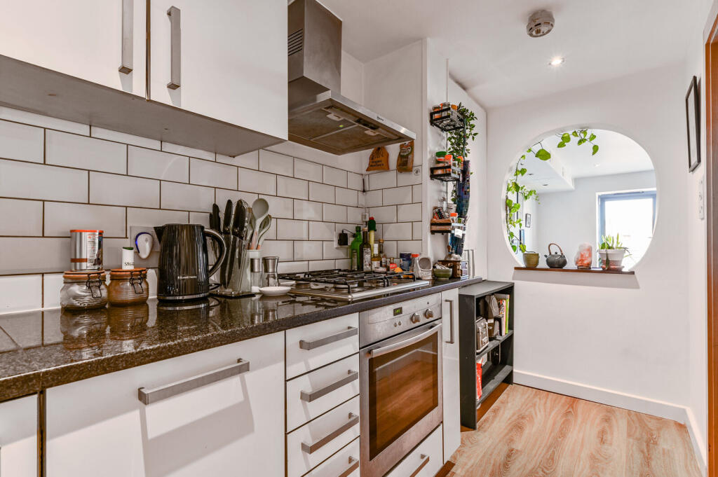 Main image of property: Isabella Mews, Islington, London, N1