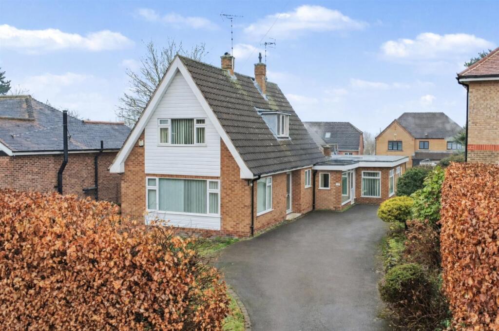 Main image of property: Bridle Road, Bramcote, Nottingham