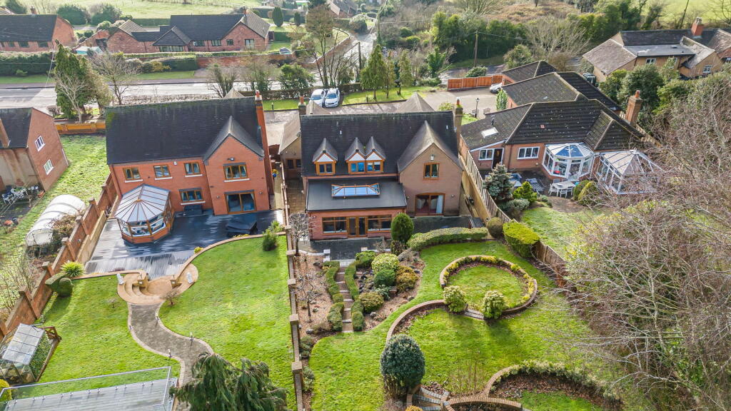 Additional image 34 of Middleton House, 2 The Uplands, Watling Street, Hints, B78 3DF