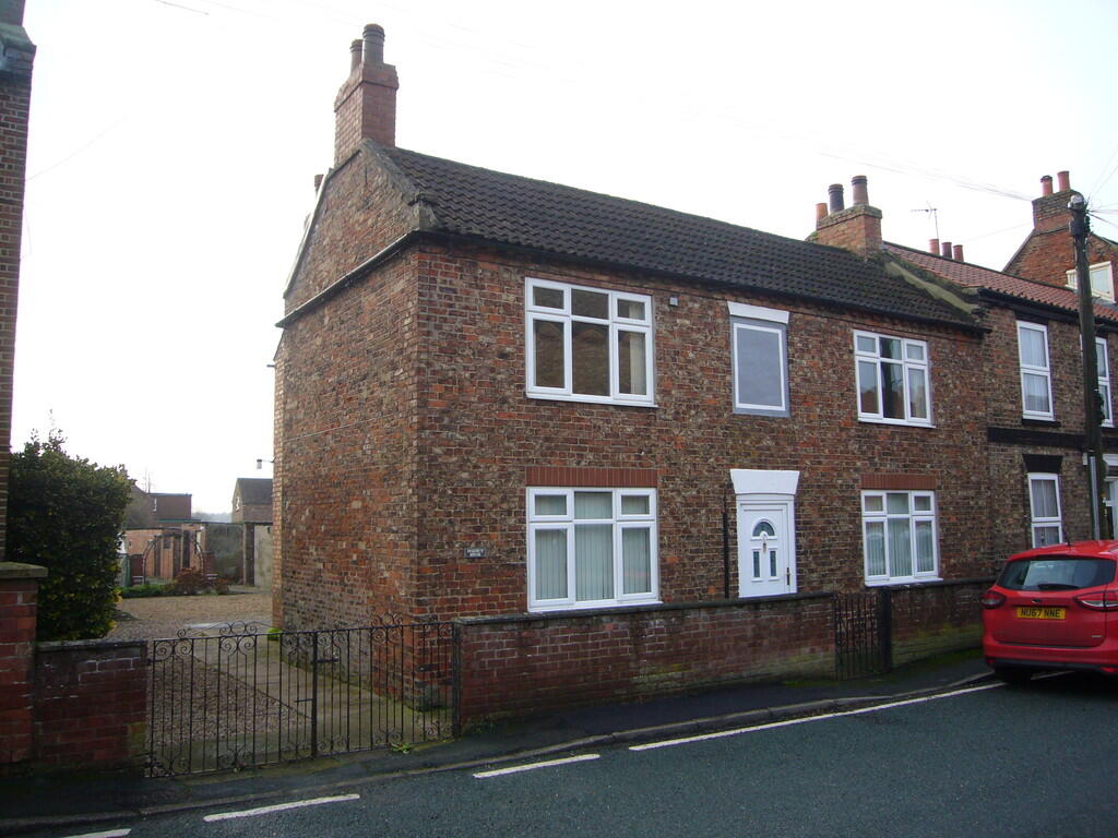 Main image of property: High Street, Barmby-on-the-marsh, DN14 7HS