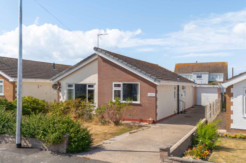 Main image of property: Lon Heulog, Kinmel Bay, LL18