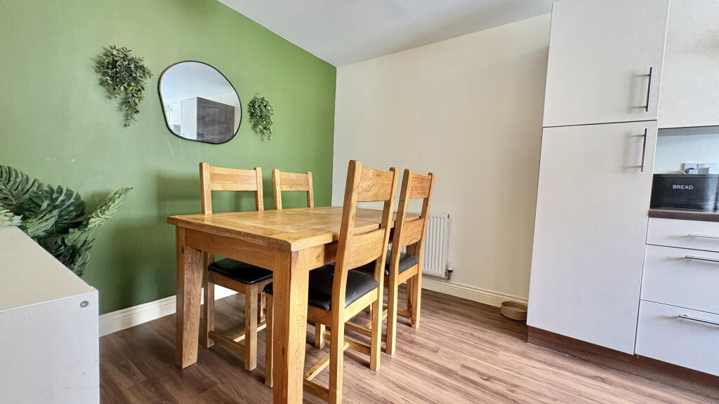 House in Taunton, Bishop's Hull, Somerset - View 4