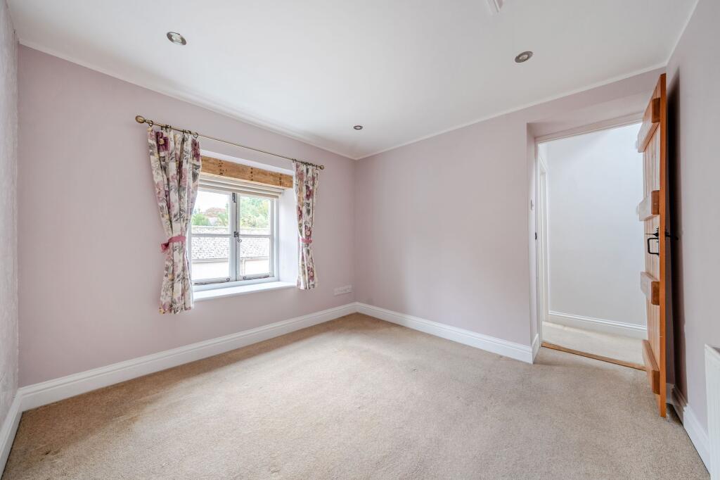 House in Gloucester - More