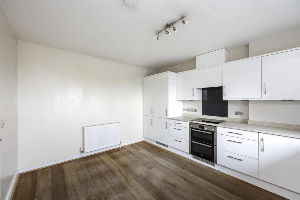 House in Rottingdean, Brighton and Hove - View 4
