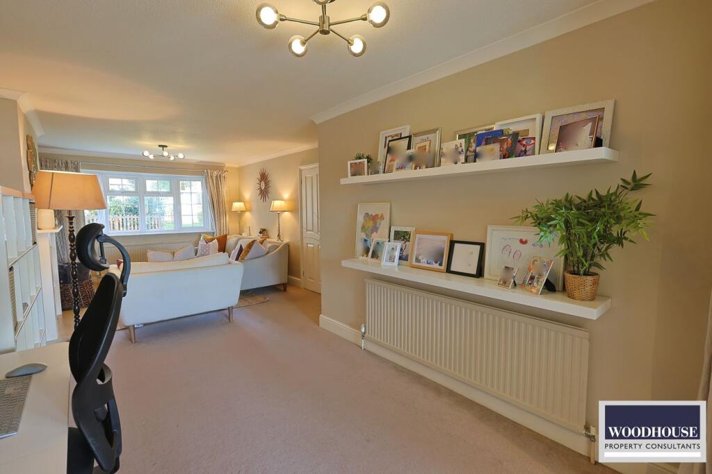 House in Enfield - More