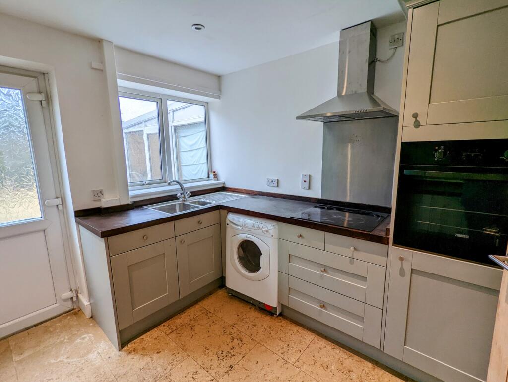 House in Nottingham - View 3