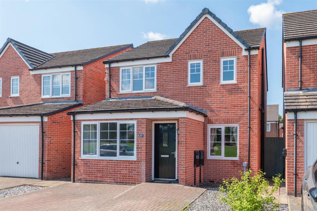 Main image of property: Walnutwood Avenue, Bamber Bridge, Preston