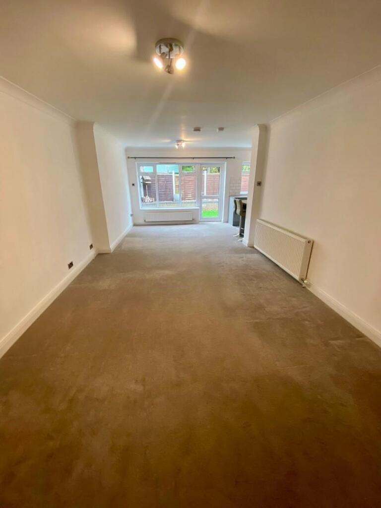 Oakwood Road, Sutton Coldfield photo 4