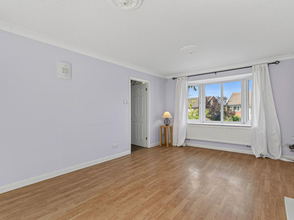 House in Irthlingborough, North Northamptonshire - View 4