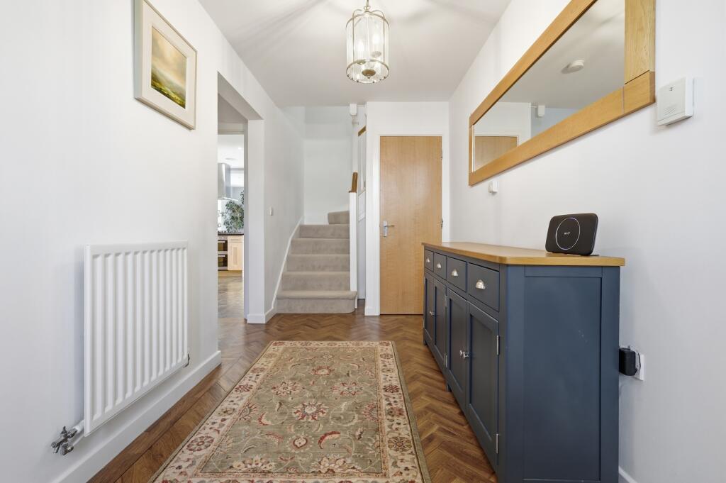 House in Chelmsford, Great Baddow - View 5