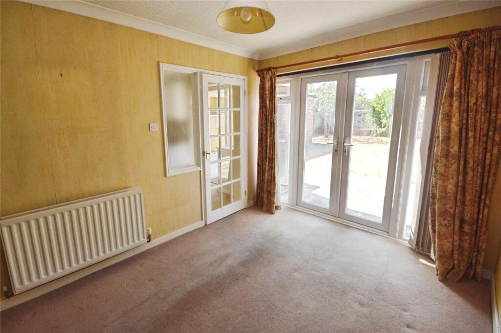 Heath Row, Bishop's Stortford, Hertfordshire, CM23 - View 4