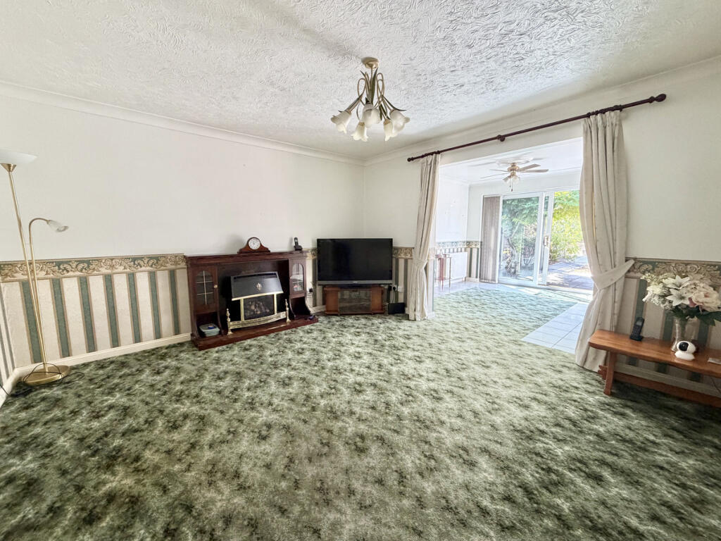 House in Poole, Creekmoor - View 3