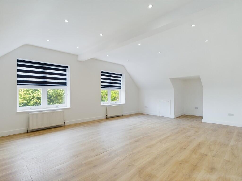 Main image of property: Heene Road, Worthing, BN11 4PJ