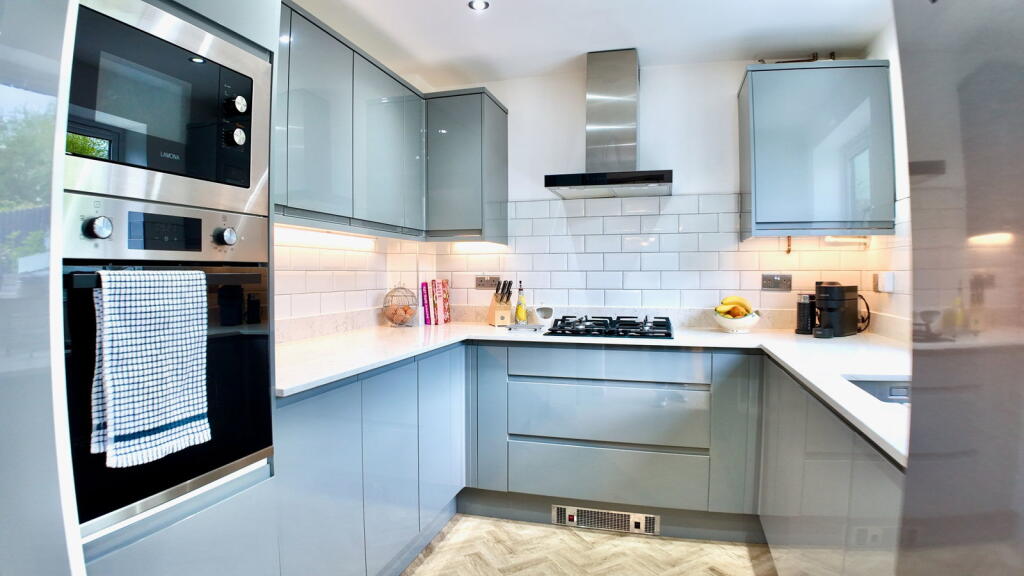 House in Newport, Penmaen - View 4