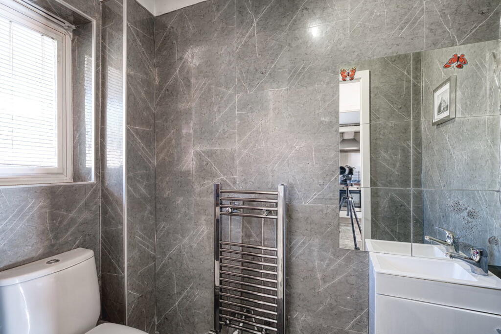House in Newcastle upon Tyne - More