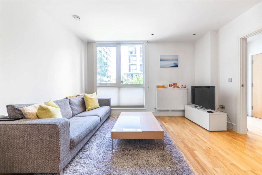 Apartment in London - View 3