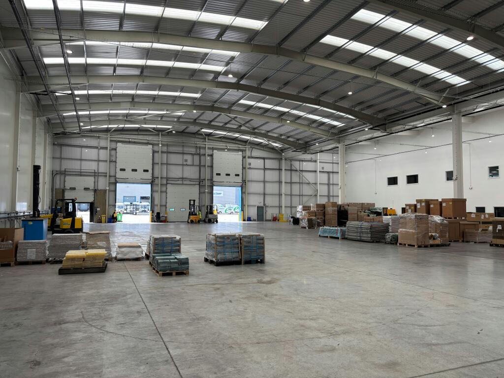 B2 Warehouse Space (viewing doors from GF).jpg
